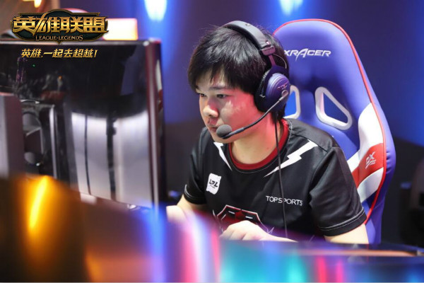 DRX血洗RNG,Tarzan极限生还后反打强强对话成都决赛之夜,锁定晋级资格的简单介绍 DRX血洗RNG,Tarzan极限生还后反打强强对话成都决赛之夜,锁定晋级资格的简单介绍