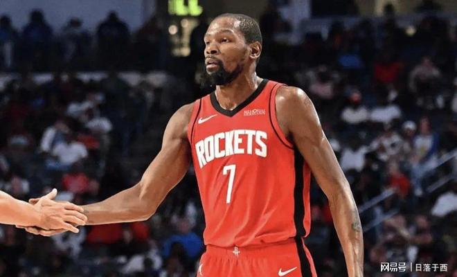 广东队逆转青岛队,杜兰特高光表现 广东队逆转青岛队,杜兰特高光表现