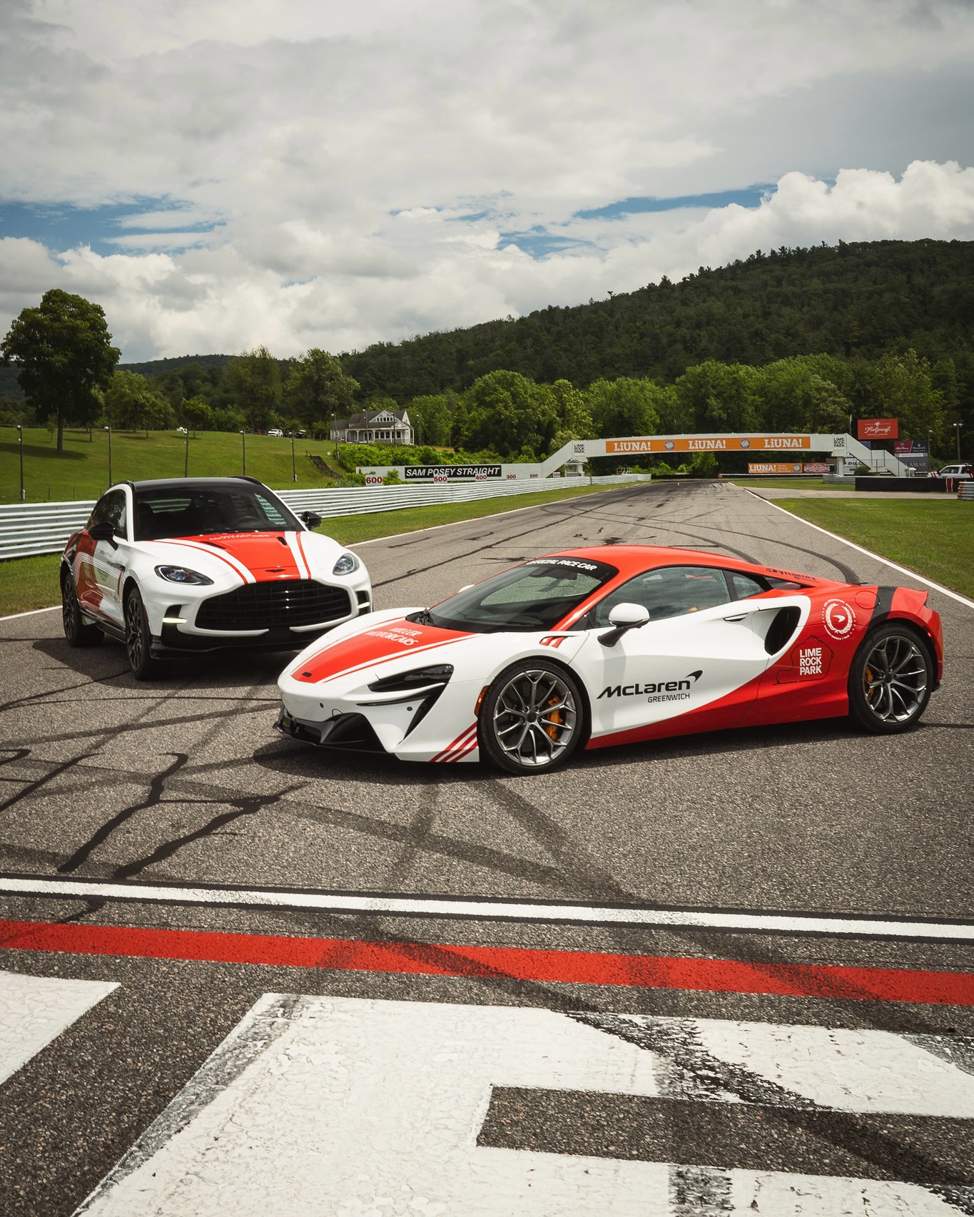 包含阿斯顿马丁横扫雷诺车队,勒克莱尔刷新纪录的词条 包含阿斯顿马丁横扫雷诺车队,勒克莱尔刷新纪录的词条