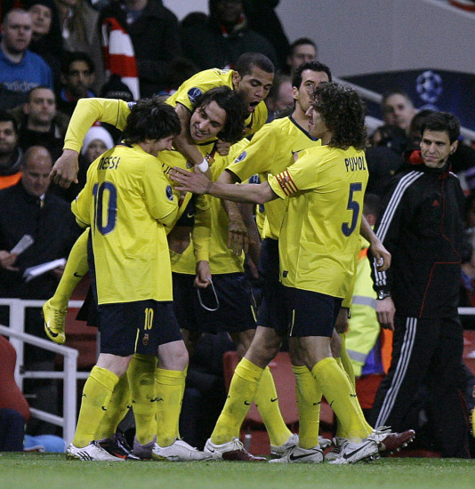 比利时鏖战阿森纳，皮克统治全场